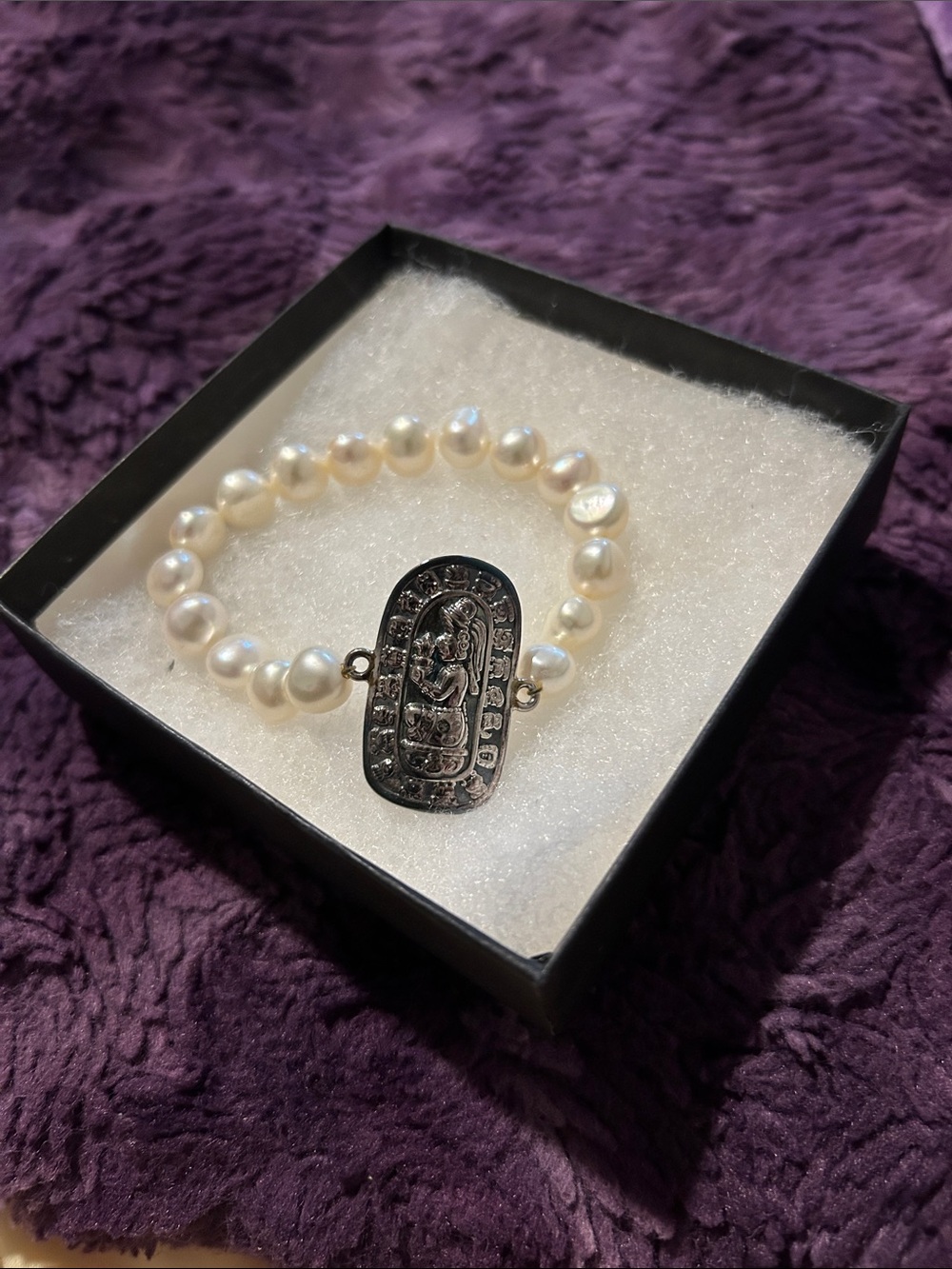 Honduran Pearl Bracelet with Silver Mayan Style Medallion